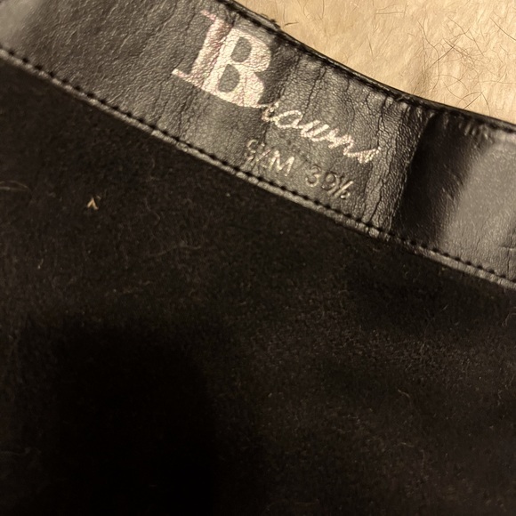 Black tall dressy leather boots. (Purchased at Browns) - Picture 3 of 7